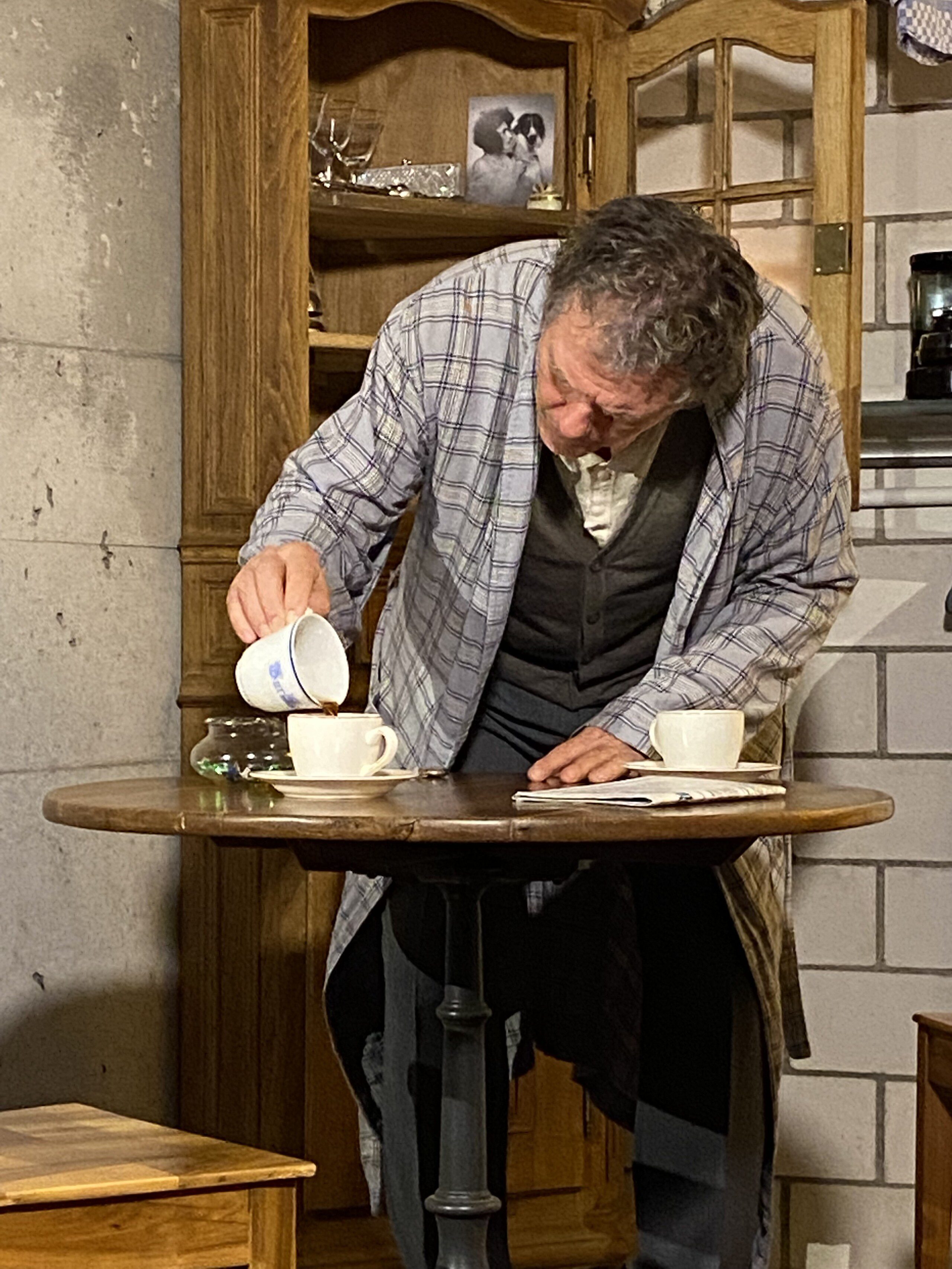 der alte mann und der erzähler fotos sachklang